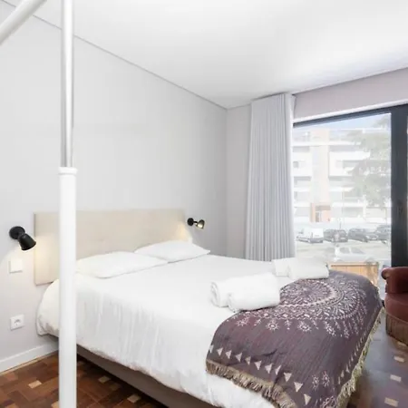 New On Gondomar Close Heart Oporto *