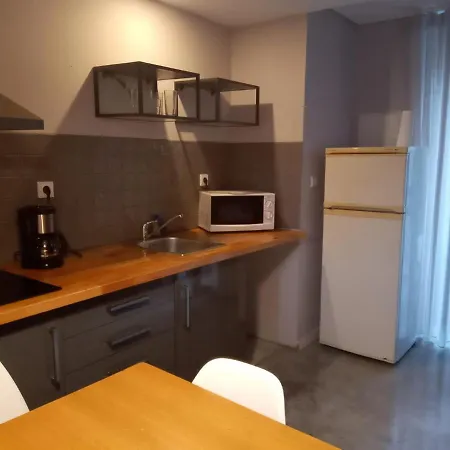 New On Gondomar Close Heart Oporto *